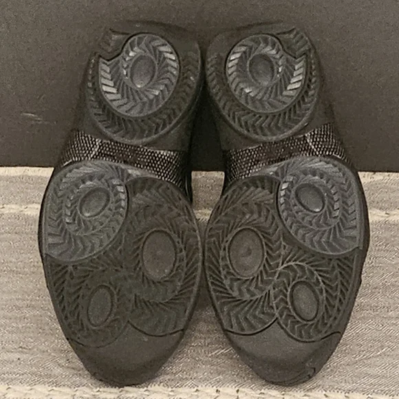 New Nike Air Zoom Swoopes Basketball Sneakers, W9, Black/Floral - Picture 6 of 6